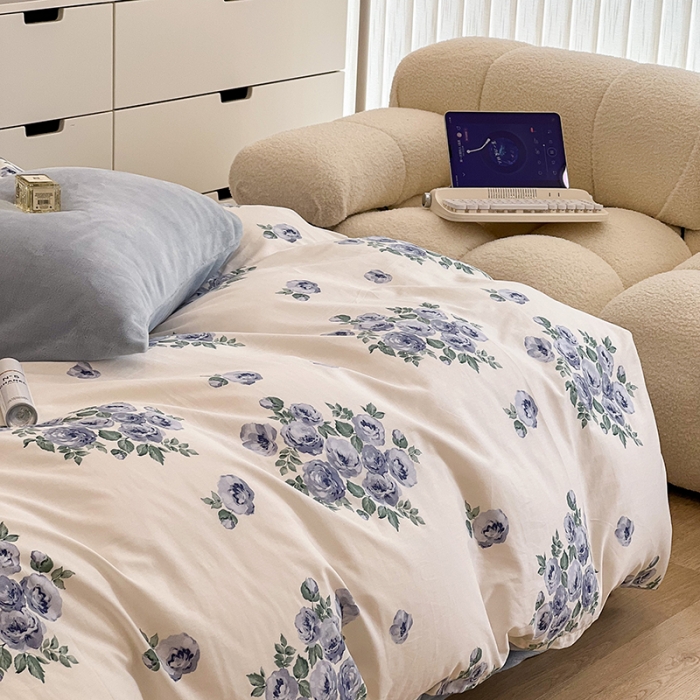 91家纺网 家纺一手货源 找家纺 昔可 2022新款梦幻公主风系列棉加绒印花四件套 法式蓝玫瑰