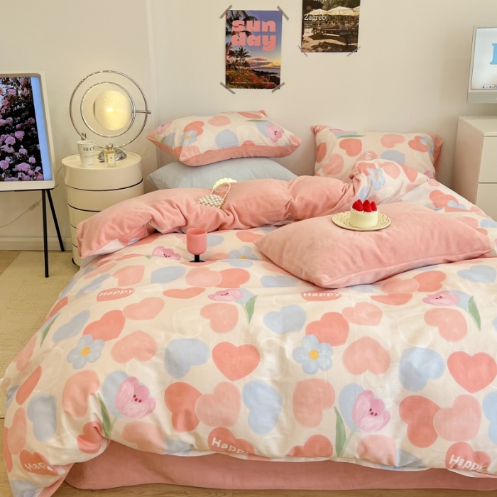 91家纺网 家纺一手货源 找家纺 昔可 2022新款梦幻公主风系列棉加绒印花四件套 粉粉桃心