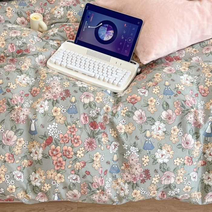 91家纺网 家纺一手货源 找家纺 昔可 2022新款梦幻公主风系列棉加绒印花四件套 公主的梦境