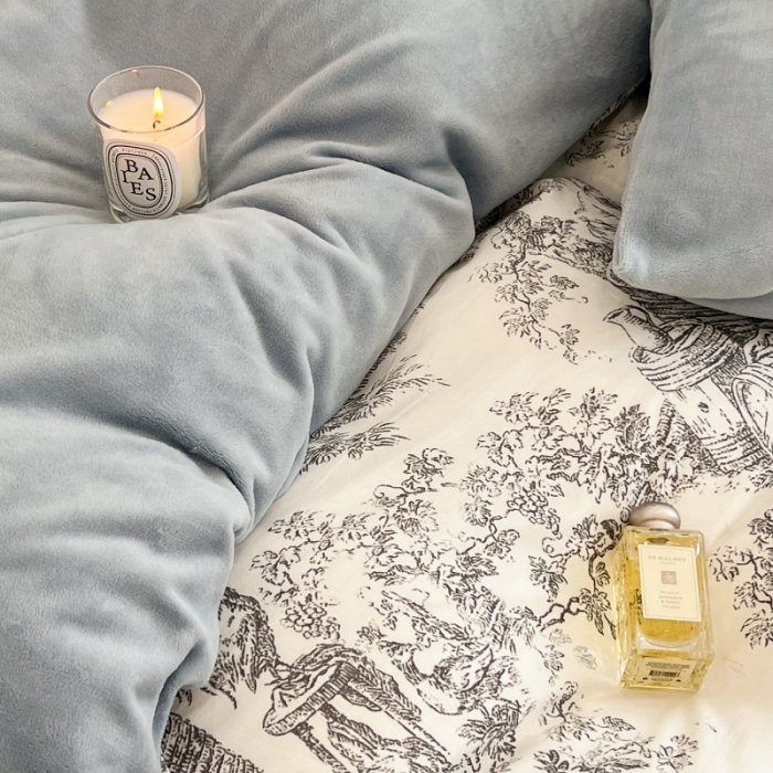 91家纺网 家纺一手货源 找家纺 昔可 2022新款梦幻公主风系列棉加绒印花四件套 水墨画灰