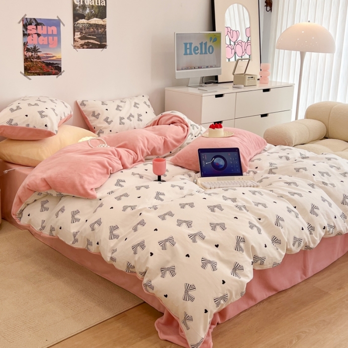 91家纺网 家纺一手货源 找家纺 昔可 2022新款梦幻公主风系列棉加绒印花四件套 赫本蝴蝶结