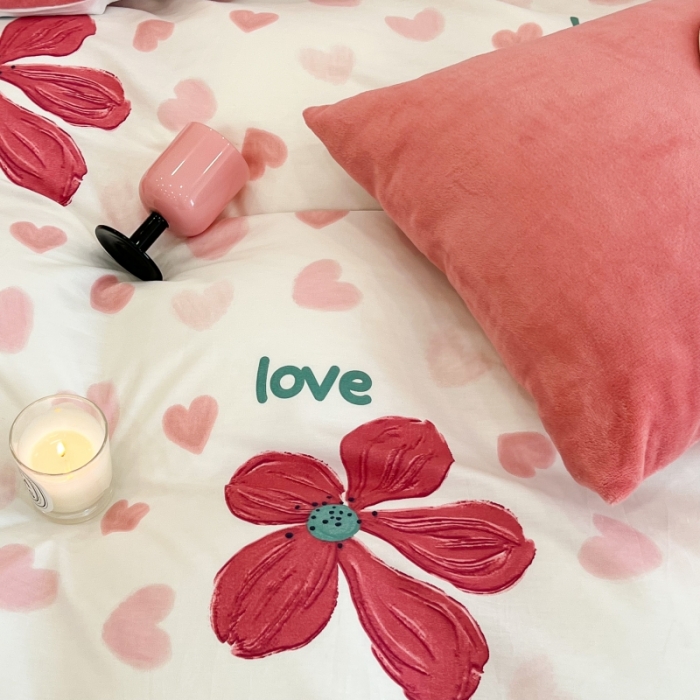 91家纺网 家纺一手货源 找家纺 昔可 2022新款梦幻公主风系列棉加绒印花四件套 花枝俏漫