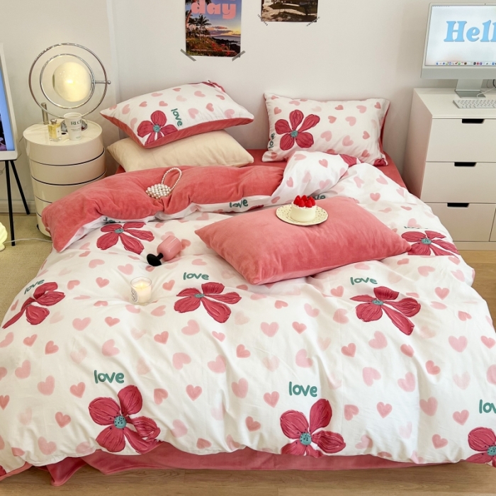 91家纺网 家纺一手货源 找家纺 昔可 2022新款梦幻公主风系列棉加绒印花四件套 花枝俏漫