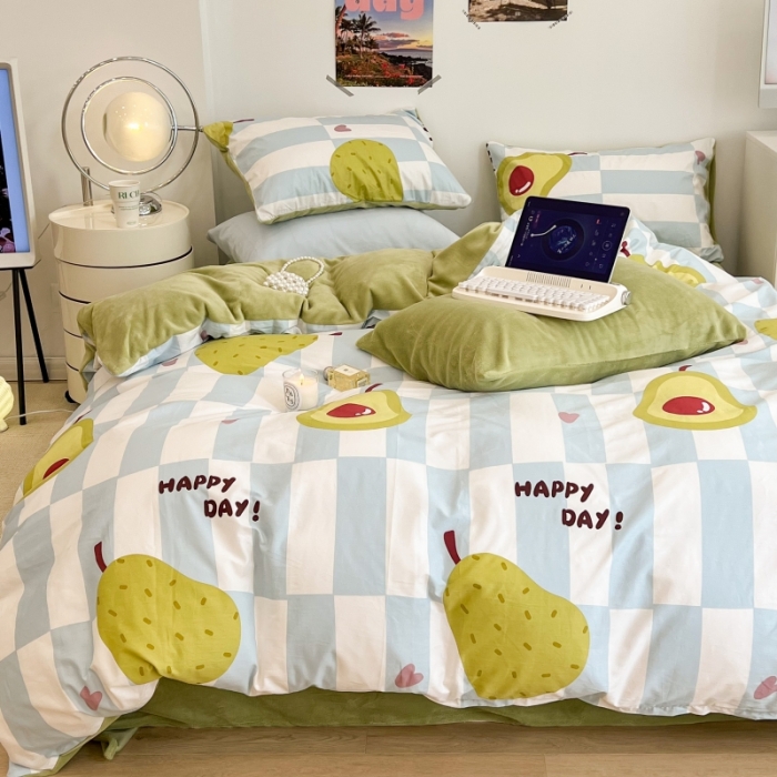 91家纺网 家纺一手货源 找家纺 昔可 2022新款梦幻公主风系列棉加绒印花四件套 蓝棋盘绿果