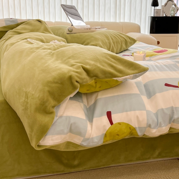 91家纺网 家纺一手货源 找家纺 昔可 2022新款梦幻公主风系列棉加绒印花四件套 蓝棋盘绿果