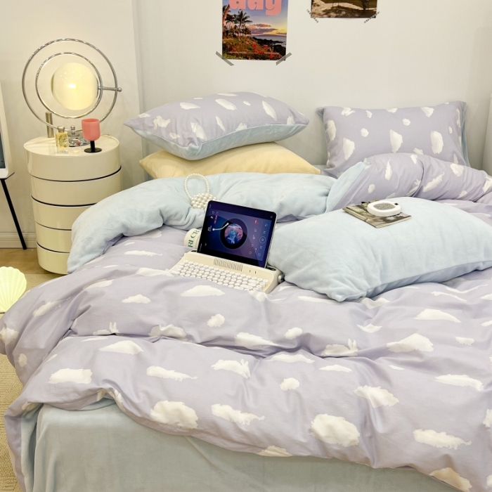 91家纺网 家纺一手货源 找家纺 昔可 2022新款梦幻公主风系列棉加绒印花四件套 蓝云朵