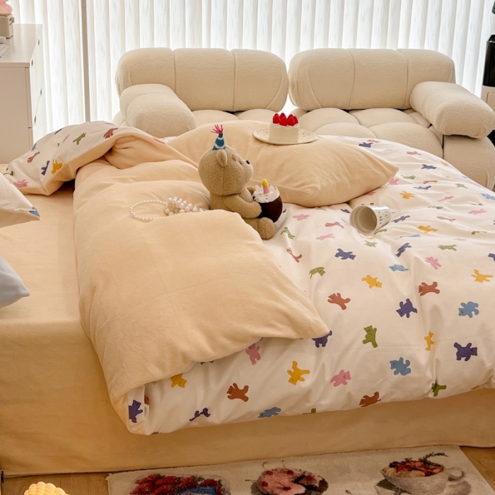 91家纺网 家纺一手货源 找家纺 昔可 2022新款梦幻公主风系列棉加绒印花四件套 迷你小小熊