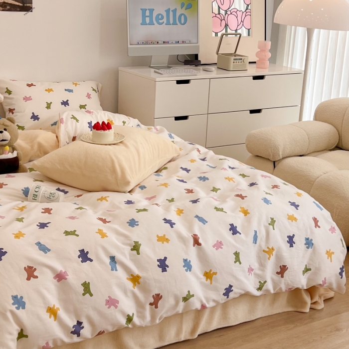 91家纺网 家纺一手货源 找家纺 昔可 2022新款梦幻公主风系列棉加绒印花四件套 迷你小小熊