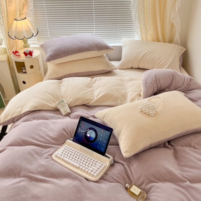 91家纺网 家纺一手货源 找家纺 昔可 2022新款奶油双拼系列牛奶绒四件套 奶油紫