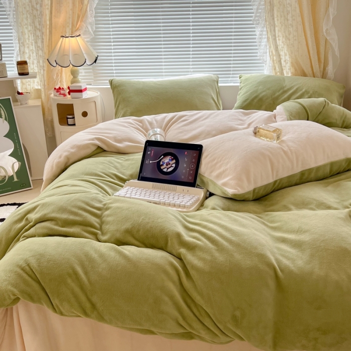 91家纺网 家纺一手货源 找家纺 昔可 2022新款奶油双拼系列牛奶绒四件套 香柠果绿