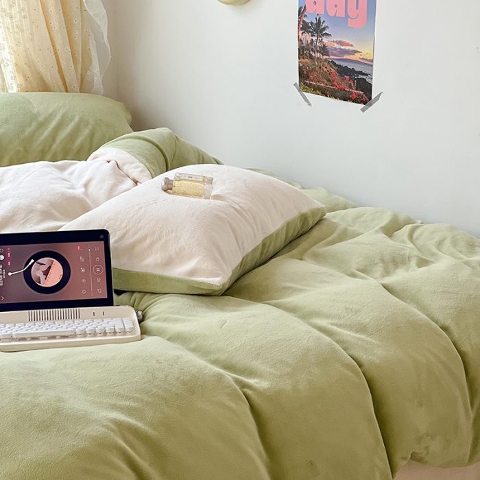 91家纺网 家纺一手货源 找家纺 昔可 2022新款奶油双拼系列牛奶绒四件套 香柠果绿