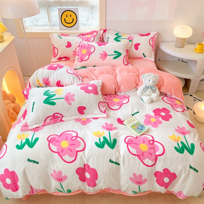 91家纺网 家纺一手货源 找家纺 花伞 2024新款加厚牛奶绒保暖四件套 苏佩里花园粉