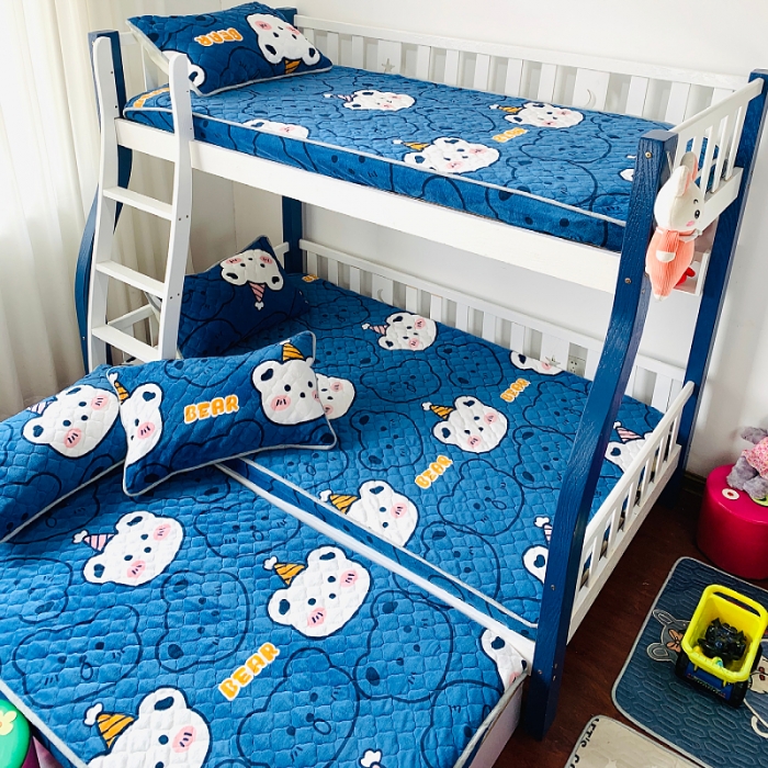 91家纺网 家纺一手货源 找家纺 小虾米 2022新款上下床牛奶绒夹棉床笠 双影熊