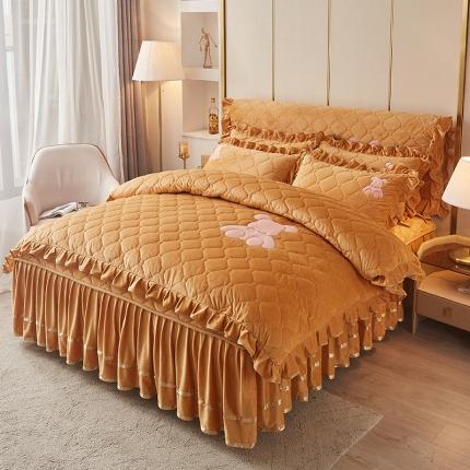 屹成家纺 2024新款水晶绒床头罩-小熊款 金驼