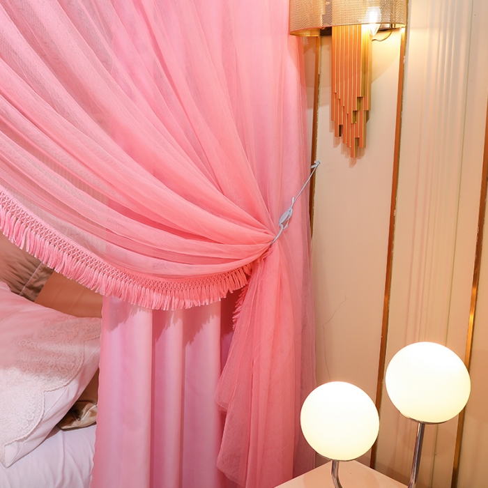 91家纺网 家纺一手货源 找家纺 艾晶美 2022新款公主风流苏款遮光床幔落地床帘蚊帐 温柔粉