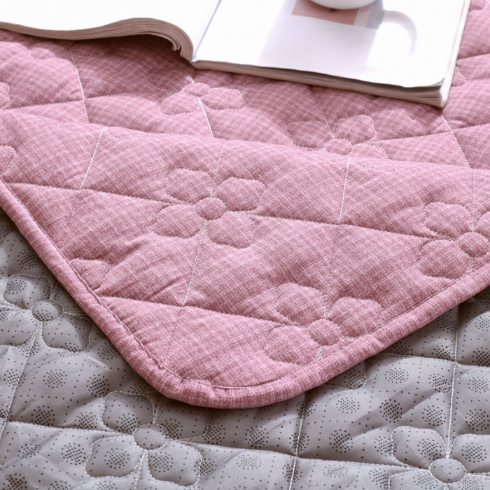 91家纺网 家纺一手货源 找家纺 尊康家纺（原磊科） 2022新款四叶花全棉抗菌肌理纹磨毛软床垫 豆沙