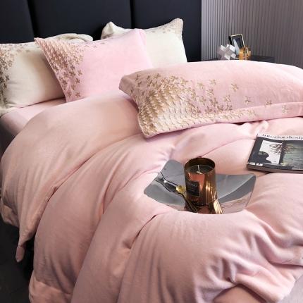 91家纺网 家纺一手货源 找家纺 （总）馨蕊 2022新款秋冬轻奢煦暖绒系列-千鸟格