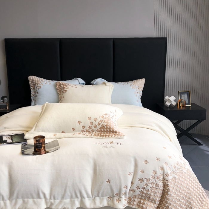 91家纺网 家纺一手货源 找家纺 馨蕊 2022新款秋冬轻奢煦暖绒系列-千鸟格 千鸟格-元气白桃