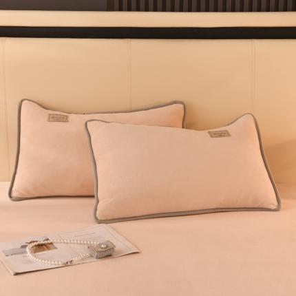 91家纺网 家纺一手货源 找家纺 （总）518家纺 新款220克牛奶绒纯色系列单枕套