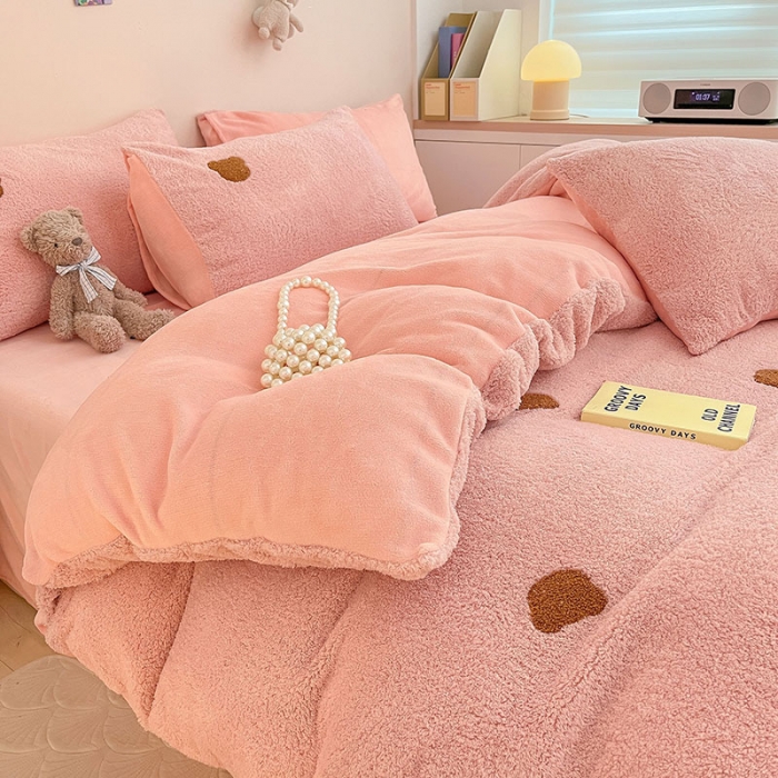 91家纺网 家纺一手货源 找家纺 琪格格 2022新款泰迪绒毛巾绣四件套 泰迪绒-樱花粉