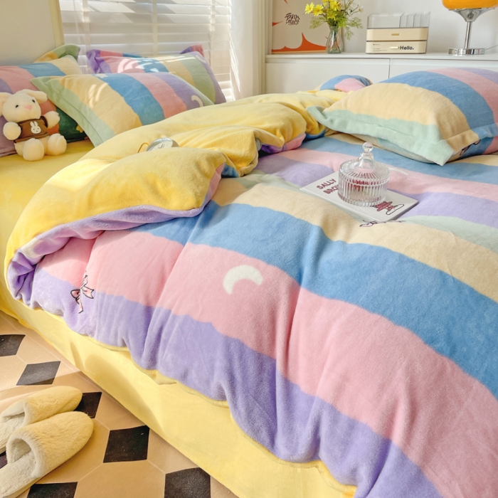 91家纺网 家纺一手货源 找家纺 （总）佰亿莱 2024新款高克重印花牛奶绒四件套