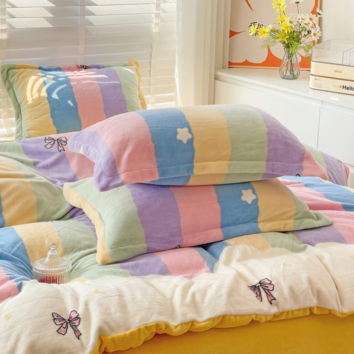 91家纺网 家纺一手货源 找家纺 （总）佰亿莱 2024新款高克重印花牛奶绒四件套