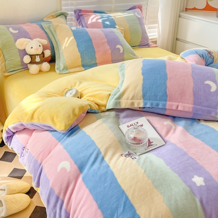 91家纺网 家纺一手货源 找家纺 佰亿莱 2024新款高克重印花牛奶绒四件套 彩虹蝴蝶结