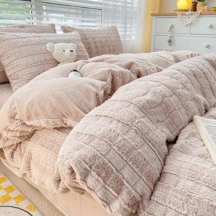 91家纺网 家纺一手货源 找家纺 静家居 2024獭兔毛冬款四件套 驼色