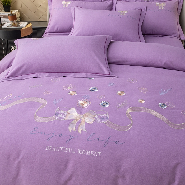 91家纺网 家纺一手货源 找家纺 纽缦 2022新款纯棉磨毛刺绣床单款四件套 蝶恋花-梦幻紫