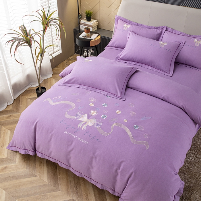 91家纺网 家纺一手货源 找家纺 纽缦 2022新款纯棉磨毛刺绣床单款四件套 蝶恋花-梦幻紫