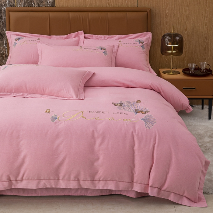 91家纺网 家纺一手货源 找家纺 纽缦 2022新款纯棉磨毛刺绣床单款四件套 锦园春-豆沙粉