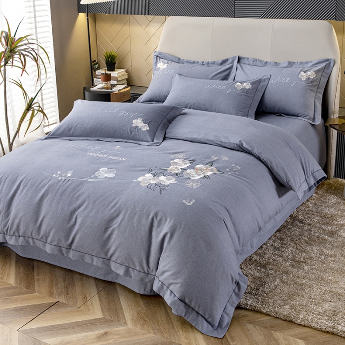 91家纺网 家纺一手货源 找家纺 纽缦 2022新款纯棉磨毛刺绣床单款四件套 醉花阴-高级灰