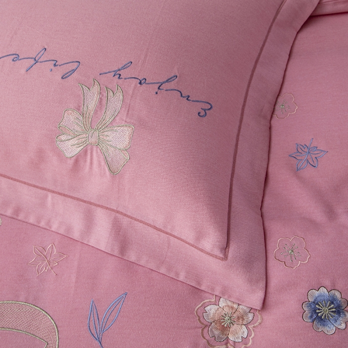 91家纺网 家纺一手货源 找家纺 纽缦 2022新款纯棉加厚纯色绣花款床笠四件套 蝶恋花豆沙粉