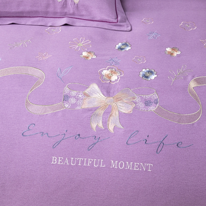 91家纺网 家纺一手货源 找家纺 纽缦 2022新款纯棉加厚纯色绣花款床笠四件套 蝶恋花梦幻紫