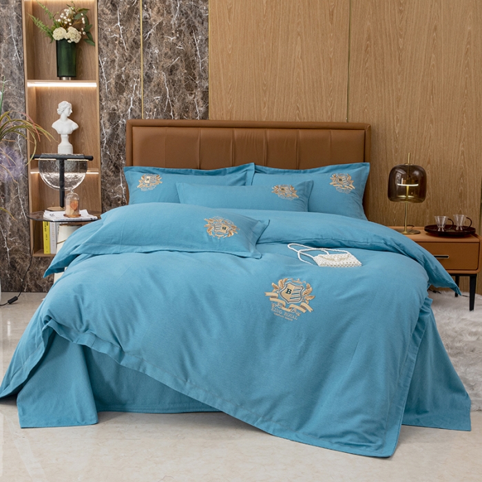 91家纺网 家纺一手货源 找家纺 纽缦 2022新款纯棉加厚纯色绣花款床笠四件套 满朝欢孔雀蓝