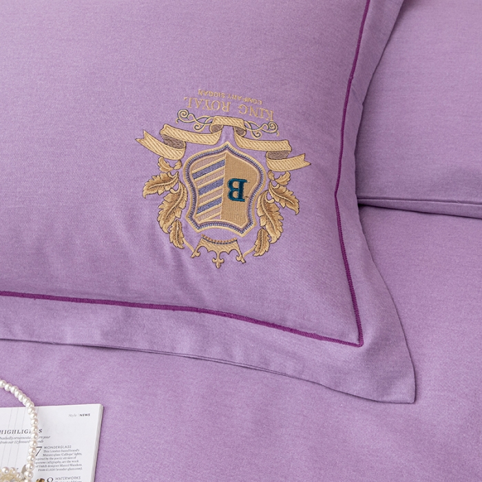 91家纺网 家纺一手货源 找家纺 纽缦 2022新款纯棉加厚纯色绣花款床笠四件套 满朝欢梦幻紫