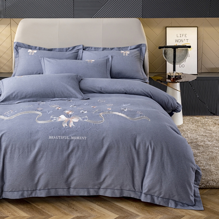 91家纺网 家纺一手货源 找家纺 纽缦 2022新款纯棉加厚纯色绣花款床裙四件套 蝶恋花高级灰