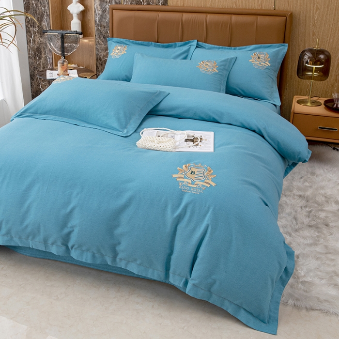 91家纺网 家纺一手货源 找家纺 纽缦 2022新款纯棉加厚纯色绣花款床裙四件套 满朝欢孔雀蓝