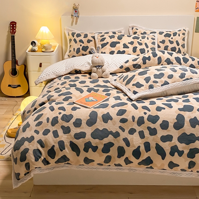 91家纺网 家纺一手货源 找家纺 澳梵 2022新款牛奶绒豆豆绒四件套 浓情咖啡