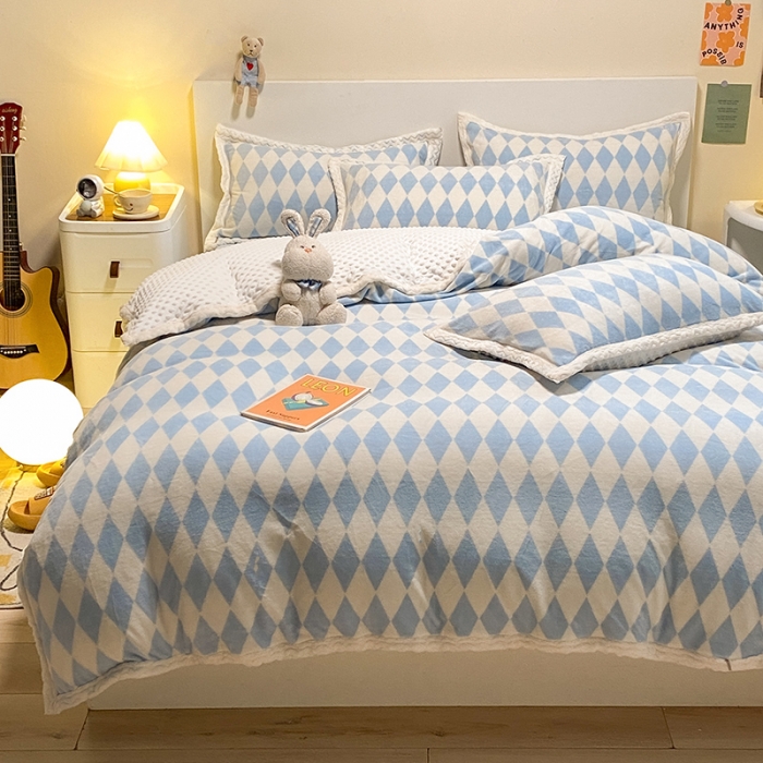 91家纺网 家纺一手货源 找家纺 澳梵 2022新款牛奶绒豆豆绒四件套 时光-蓝