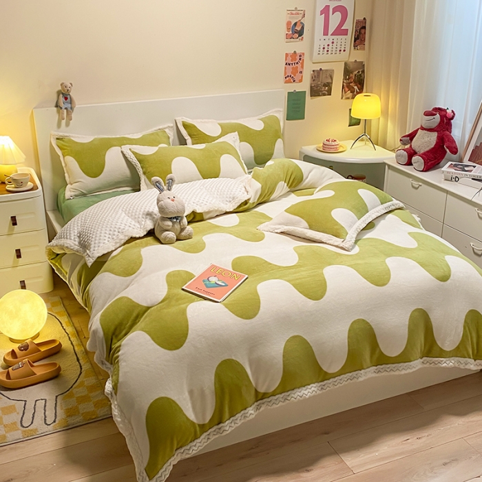 91家纺网 家纺一手货源 找家纺 澳梵 2022新款牛奶绒豆豆绒四件套 维拉-绿色