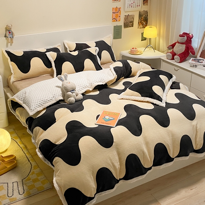 91家纺网 家纺一手货源 找家纺 澳梵 2022新款牛奶绒豆豆绒四件套 维拉-米黄