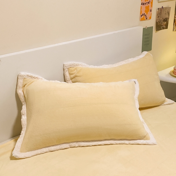 91家纺网 家纺一手货源 找家纺 澳梵 2022新款牛奶绒豆豆绒四件套 氧气-黄色