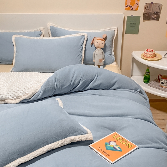 91家纺网 家纺一手货源 找家纺 澳梵 2022新款牛奶绒豆豆绒四件套 氧气-灰色