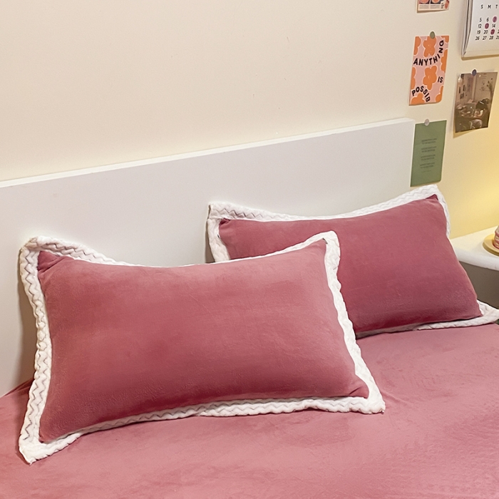 91家纺网 家纺一手货源 找家纺 澳梵 2022新款牛奶绒豆豆绒四件套 氧气-浆果色