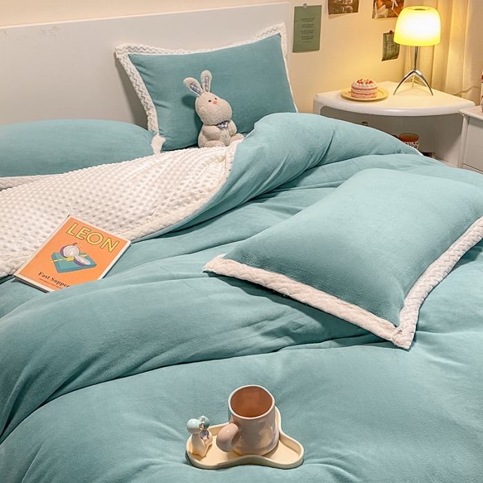 91家纺网 家纺一手货源 找家纺 澳梵 2022新款牛奶绒豆豆绒四件套 氧气-雾霾蓝