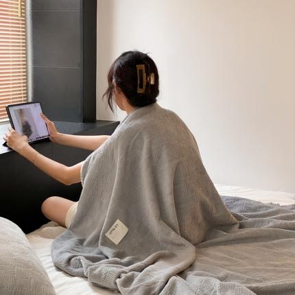 91家纺网 家纺一手货源 找家纺 （总）桃喜 2022新款贝壳针包边牛奶绒提花毛毯