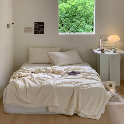 91家纺网 家纺一手货源 找家纺 （总）六巷胡同 2022新款山茶花羊羔绒毯子