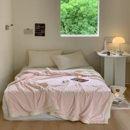 91家纺网 家纺一手货源 找家纺 （总）六巷胡同 2022新款山茶花羊羔绒毯子