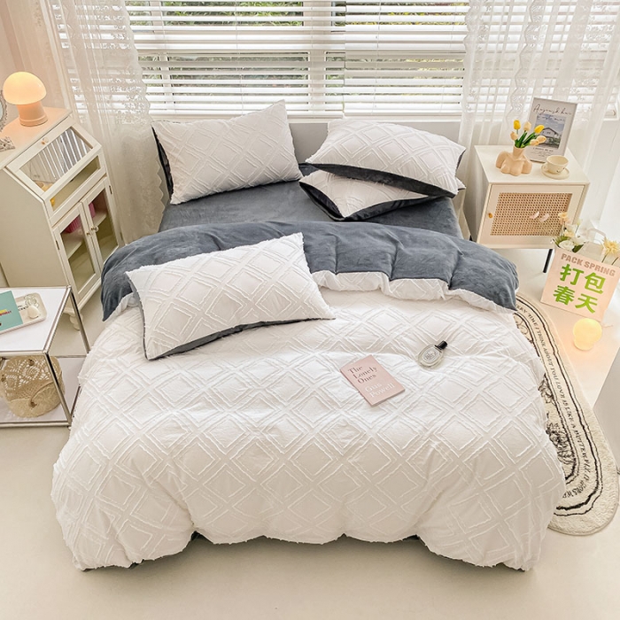 91家纺网 家纺一手货源 找家纺 琪格格纺织 2023新款韩式水洗棉剪花+牛奶绒四件套 象牙白